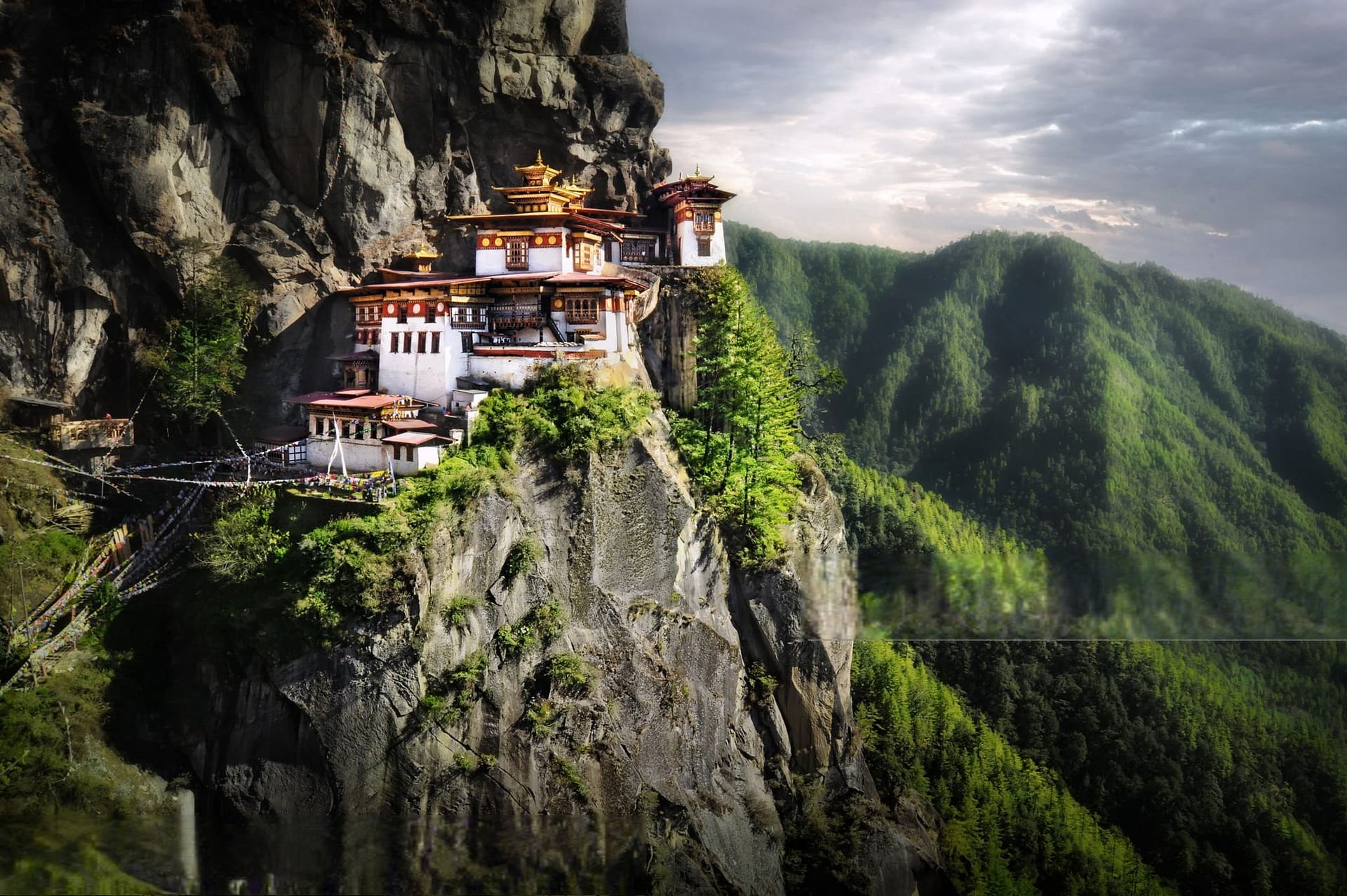 9 Days Bhutan Tour